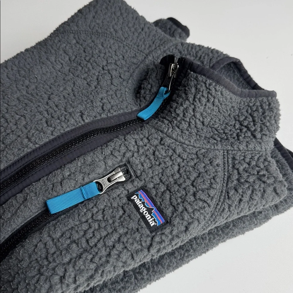 Patagonia kids Retro X Sherpa Fleece Jacket with Bright Blue Accents size XL